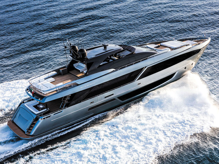 Riva-110-Dolcevita-Yachts-France-171-img-essai-couv